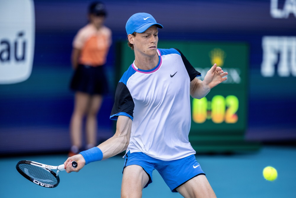 再见NBA！斯内尔加盟法国联赛！老婆炫富引发球迷质疑